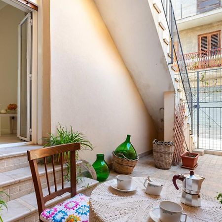 Апартаменты Casa Pinu Сан-Микеле-ди-Ганцария Экстерьер фото